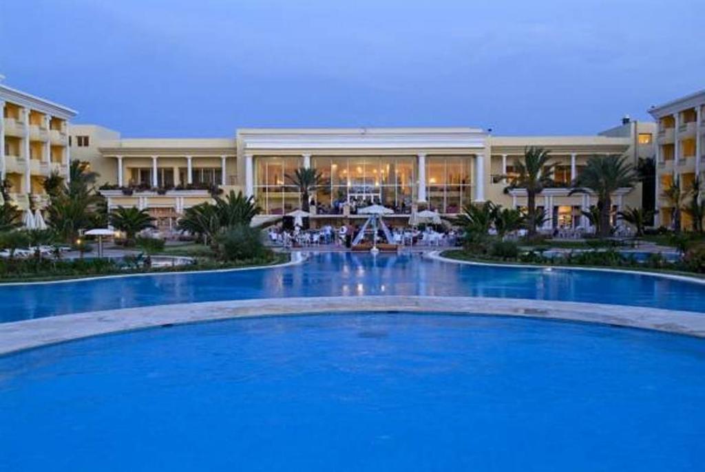 Royal Thalassa Монастир Экстерьер фото The Westin Resort & Villas, Playa Mujeres, Cancun, Mexico