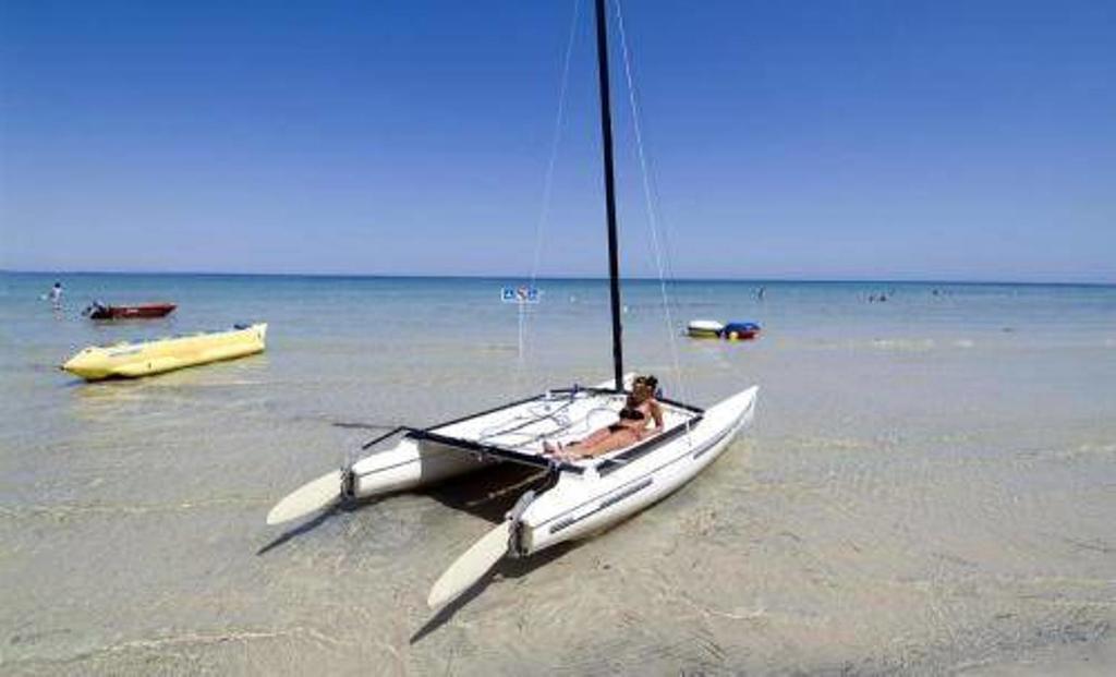 Royal Thalassa Монастир Экстерьер фото Hobie 16