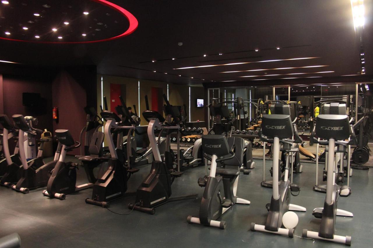 Royal Thalassa Монастир Экстерьер фото The gym at the hotel